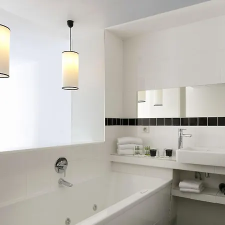 Standard Design 3* Parigi